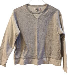 World Xcel Wear Gray Pullover Sweater Size Small